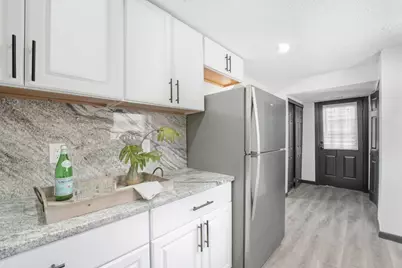 2081 Ormond Avenue, Columbus, OH 43224 - Photo 23