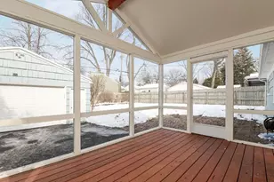 2674 Woodstock Rd, Upper Arlington, OH 43221 - Photo 35