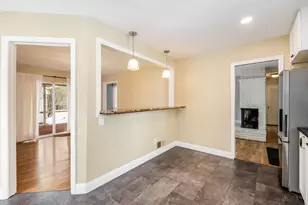 2674 Woodstock Rd, Upper Arlington, OH 43221 - Photo 15