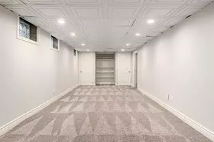 2674 Woodstock Rd, Upper Arlington, OH 43221 - Photo 31