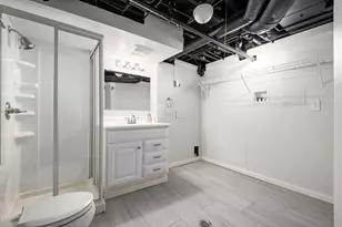 2674 Woodstock Rd, Upper Arlington, OH 43221 - Photo 33