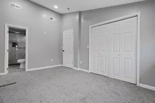 445 N Highland Ave, Columbus, OH 43204 - Photo 17