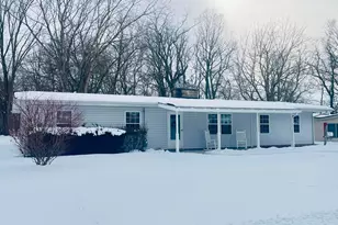 1077 Woodlawn Ave, Newark, OH 43055 - Photo 1