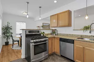 180 N Harding Rd, Columbus, OH 43209 - Photo 11