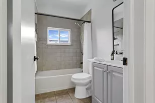 180 N Harding Rd, Columbus, OH 43209 - Photo 17