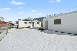 3977 Sexton Dr, Columbus, OH 43228 - Photo 23