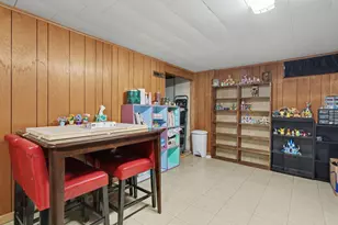 3977 Sexton Dr, Columbus, OH 43228 - Photo 17