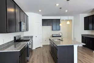 276 Dowler Dr, South Bloomfield, OH 43103 - Photo 3