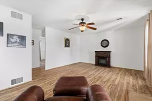 430 Ruth Ave, Circleville, OH 43113 - Photo 5