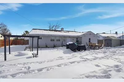 306 Madison Drive S, West Jefferson, OH 43162 - Photo 23