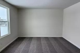 330 Honeysuckle St, South Bloomfield, OH 43103 - Photo 13