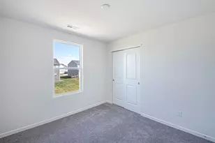 330 Honeysuckle St, South Bloomfield, OH 43103 - Photo 21