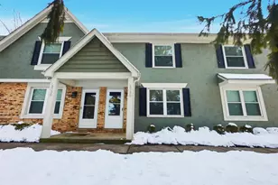 5730 Crossing Ct, Columbus, OH 43231 - Photo 1