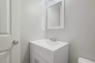 5730 Crossing Ct, Columbus, OH 43231 - Photo 19