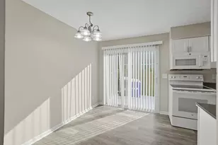 5730 Crossing Ct, Columbus, OH 43231 - Photo 9