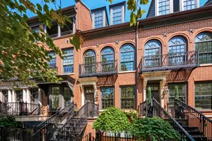 292 1/2 E Gay St, Columbus, OH 43215 - Photo 1