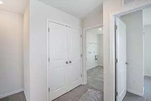 328 Honeysuckle St, South Bloomfield, OH 43103 - Photo 19