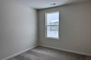 328 Honeysuckle St, South Bloomfield, OH 43103 - Photo 19