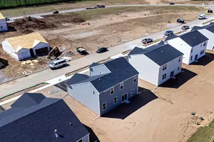 328 Honeysuckle St, South Bloomfield, OH 43103 - Photo 33