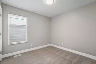 5018 Charming Ct, Columbus, OH 43231 - Photo 33