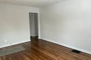 2776 Howey Rd, Columbus, OH 43211 - Photo 5