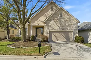 2022 Lake Shore Dr, Columbus, OH 43204 - Photo 1