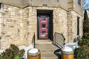 2774 Elm Ave, Columbus, OH 43209 - Photo 3