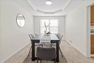 5706 Pleasant Hill Dr, Hilliard, OH 43026 - Photo 9