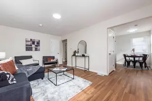 1386 E 22nd Ave, Columbus, OH 43211 - Photo 1