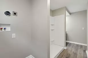 1673 Liscomb Rd, Columbus, OH 43207 - Photo 23