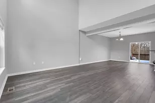 5724 Winding Rock Dr, Westerville, OH 43081 - Photo 3