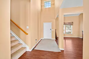 657 Norfolk Square S, Pickerington, OH 43147 - Photo 3