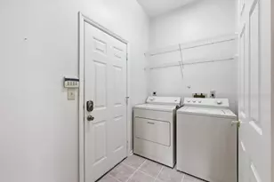 1124 Napa Ridge, Dayton, OH 45458 - Photo 21