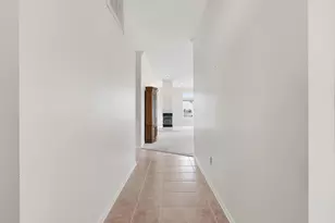 1124 Napa Ridge, Dayton, OH 45458 - Photo 9