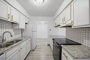 5258 Captains Ct, Columbus, OH 43220 - Photo 17