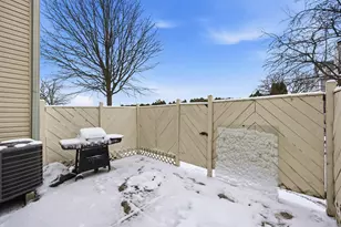 5258 Captains Ct, Columbus, OH 43220 - Photo 33