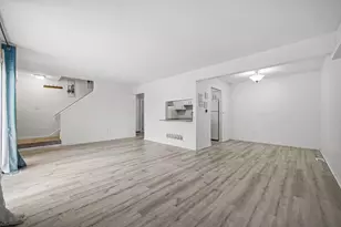 5258 Captains Ct, Columbus, OH 43220 - Photo 9