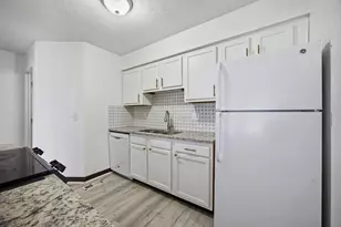 5258 Captains Ct, Columbus, OH 43220 - Photo 15