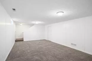 5258 Captains Ct, Columbus, OH 43220 - Photo 17