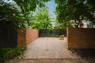 33 E Frankfort St, Columbus, OH 43206 - Photo 39