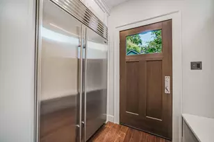 33 E Frankfort St, Columbus, OH 43206 - Photo 25