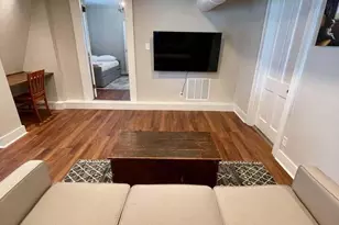 160 1/2 W Mound St, Circleville, OH 43113 - Photo 17