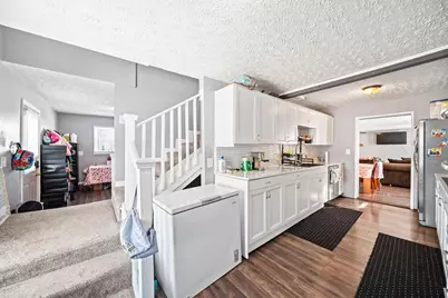 2027 Reese Avenue, Columbus, OH 43207 - Photo 17