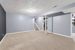 1880 McDowell Ridge Dr, Columbus, OH 43223 - Photo 45