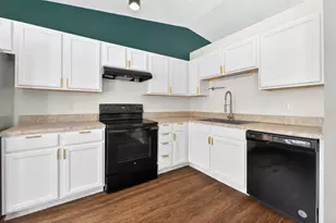 1880 McDowell Ridge Dr, Columbus, OH 43223 - Photo 13