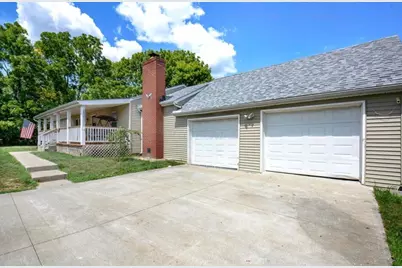 5060 Wheeling Road NE, Lancaster, OH 43130 - Photo 1