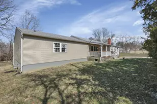 5060 Wheeling Rd NE, Lancaster, OH 43130 - Photo 5