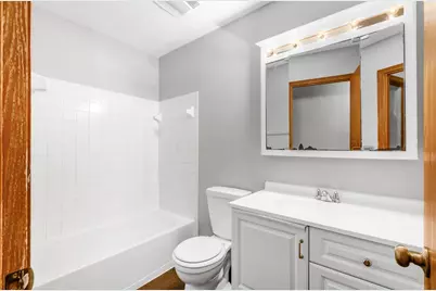 950 Radbourne Drive, Columbus, OH 43207 - Photo 25