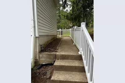 1295 Randall Court, Chillicothe, OH 45601 - Photo 7