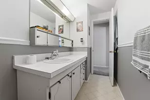 2343 Hardesty Ct, Columbus, OH 43204 - Photo 19